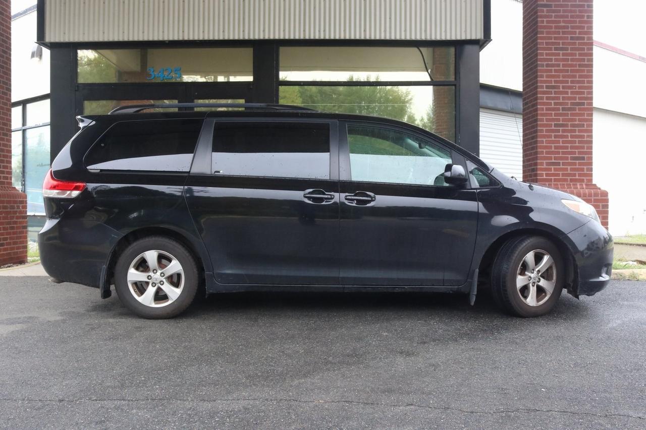 2014 Toyota Sienna LE Fredericksburg VA