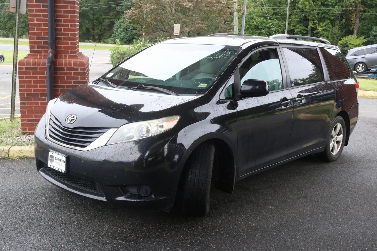 2014 Toyota Sienna LE Fredericksburg VA