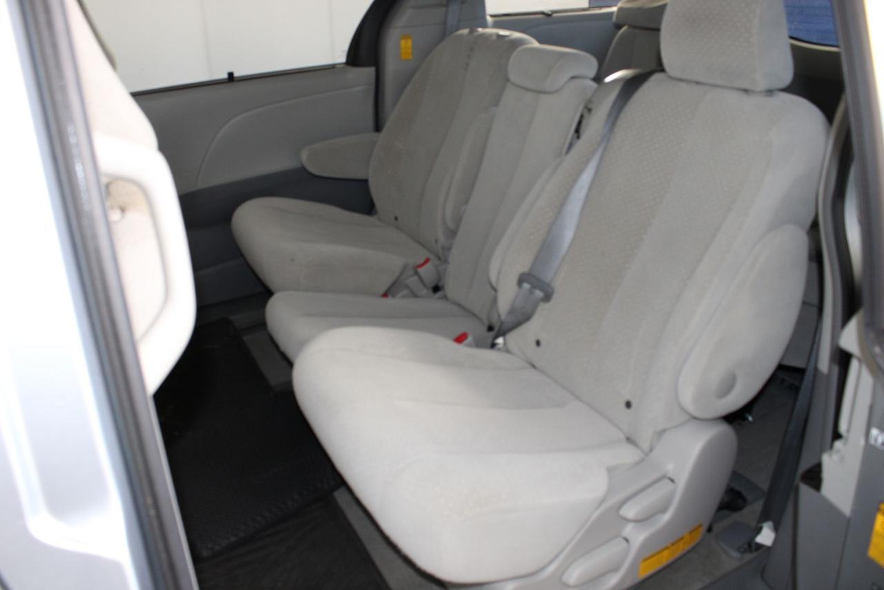 2014 Toyota Sienna LE Manassas VA