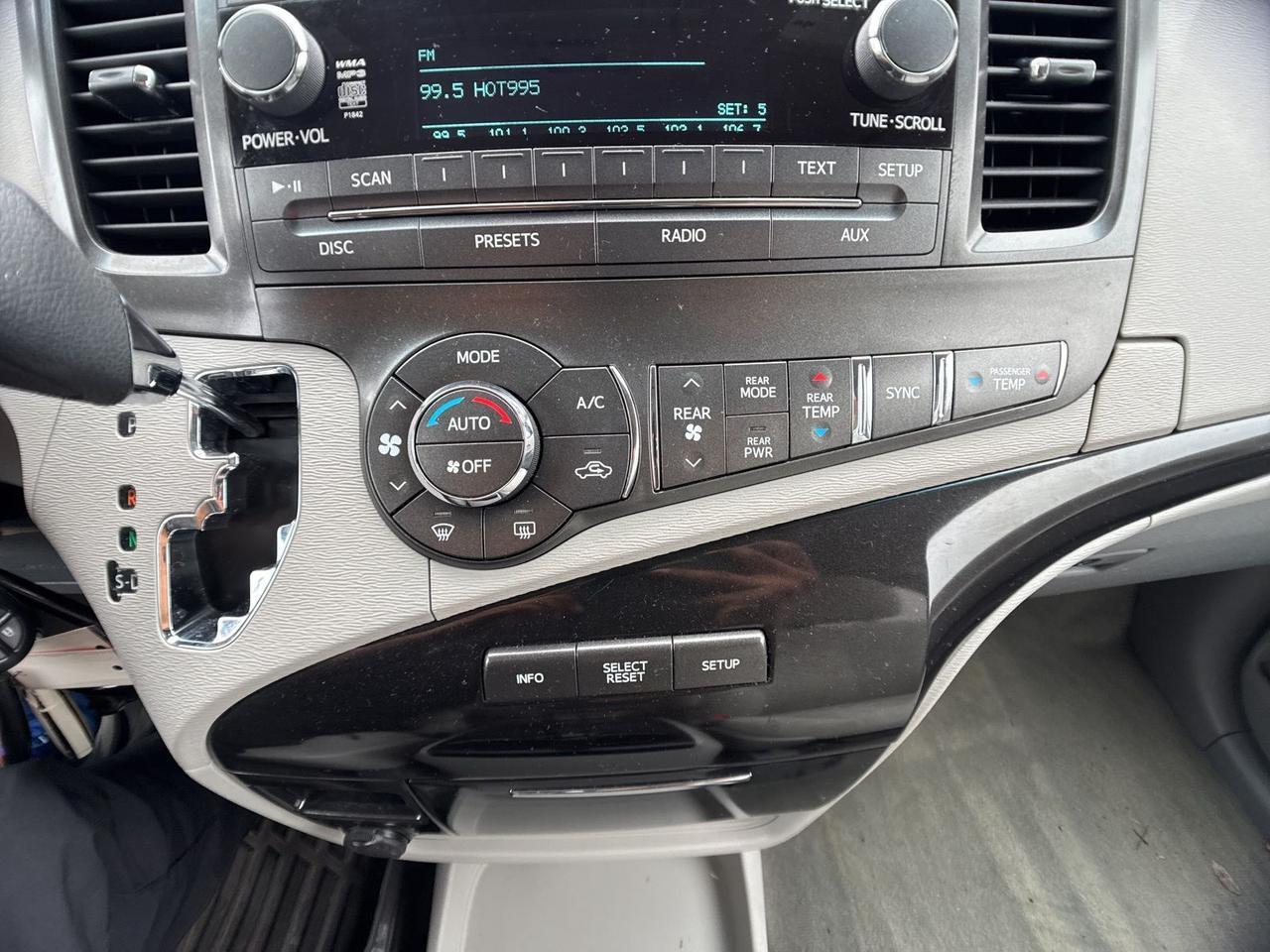 2014 Toyota Sienna LE Chantilly VA