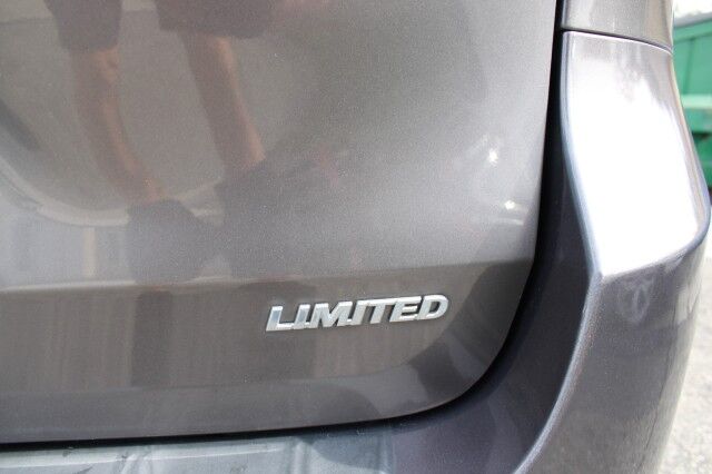 2014 Toyota Sienna LIMITED Melbourne FL