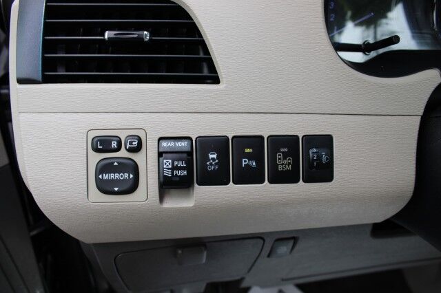 2014 Toyota Sienna LIMITED Melbourne FL