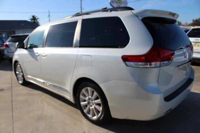 2014 Toyota Sienna LIMITED PREMIUM TECH DVD