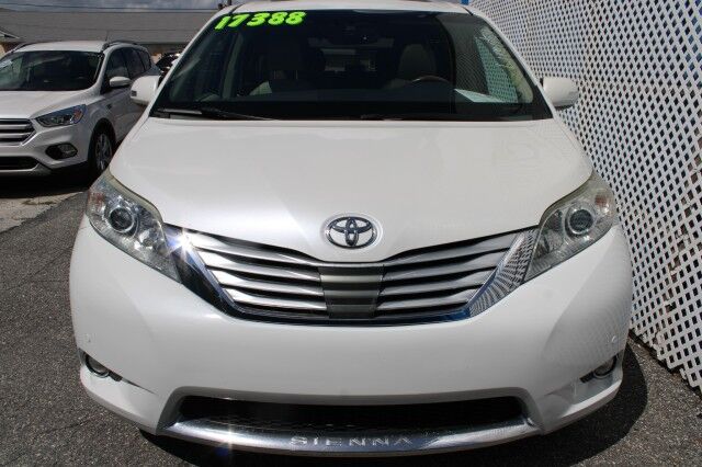 2014 Toyota Sienna LIMITED PREMIUM TECH DVD