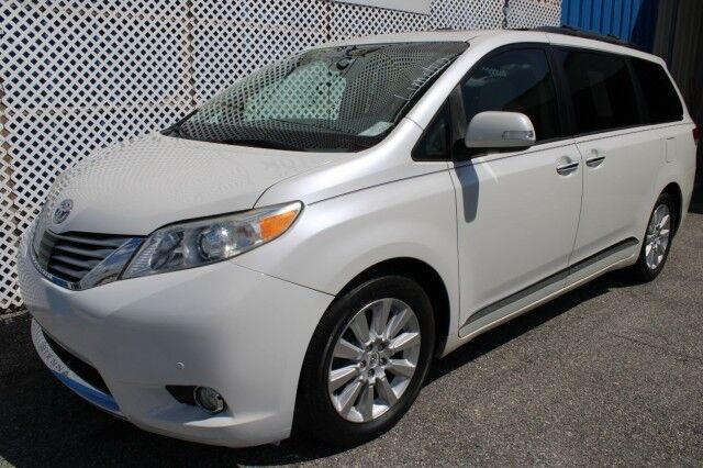 2014 Toyota Sienna LIMITED PREMIUM TECH DVD
