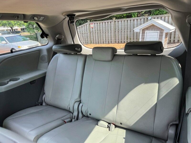 2014 Toyota Sienna Ltd Wilmington NC