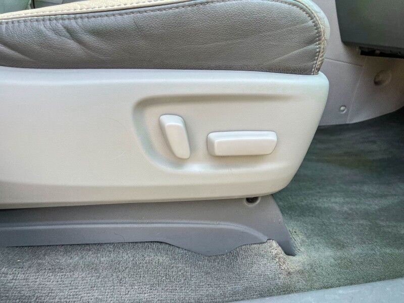 2014 Toyota Sienna Ltd Wilmington NC