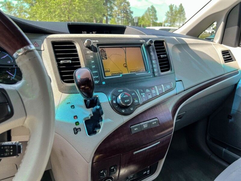 2014 Toyota Sienna Ltd Wilmington NC