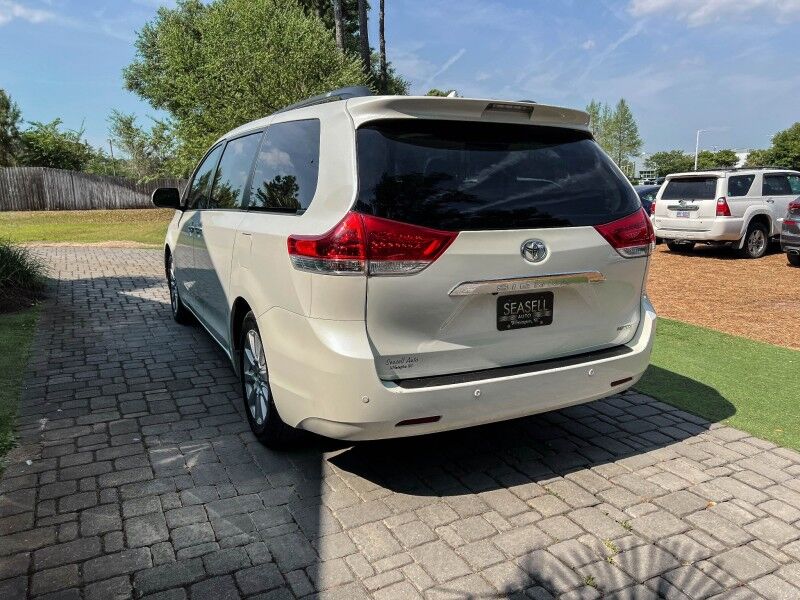 2014 Toyota Sienna Ltd Wilmington NC