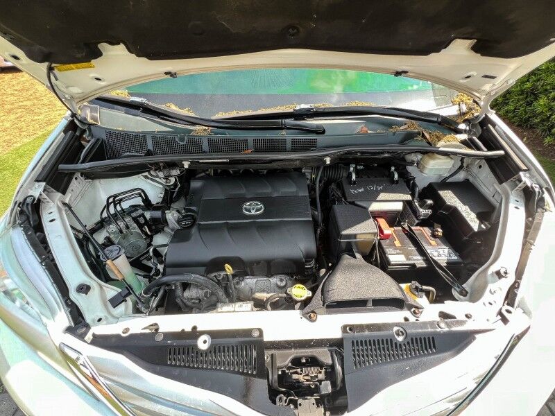 2014 Toyota Sienna Ltd Wilmington NC