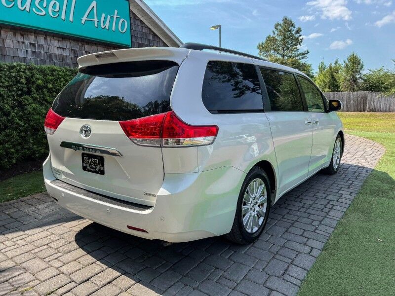 2014 Toyota Sienna Ltd Wilmington NC