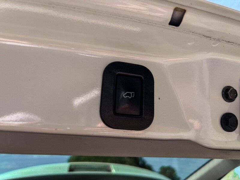 2014 Toyota Sienna Ltd Wilmington NC