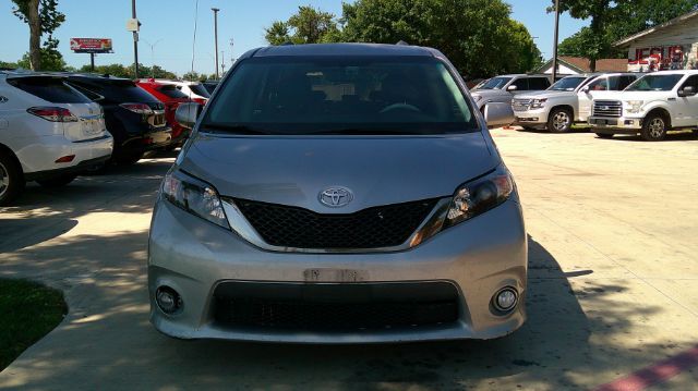 2014 Toyota Sienna SE 8 Passenger San Antonio TX
