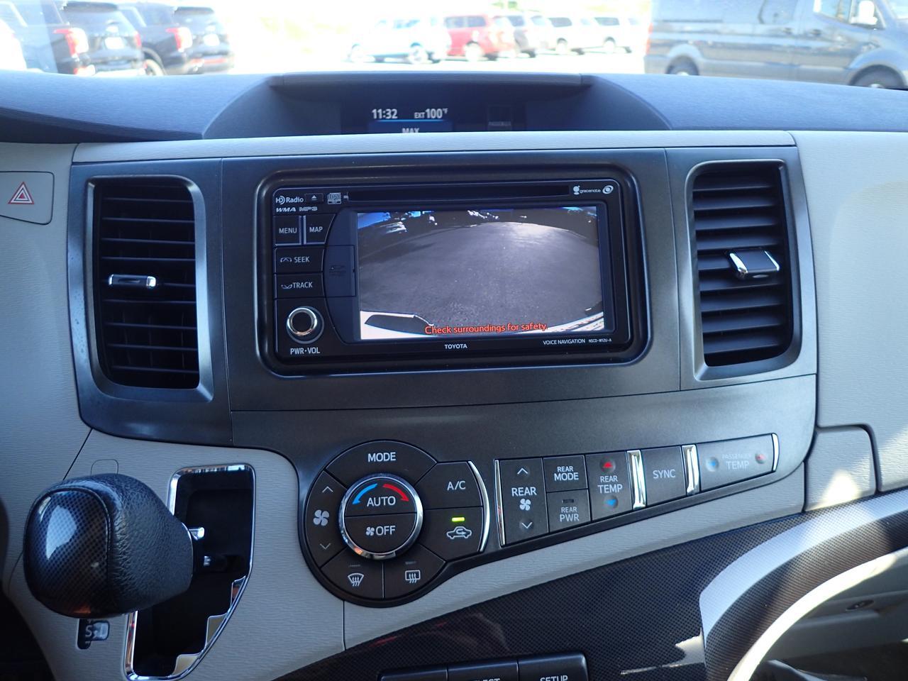 2014 Toyota Sienna SE Anaheim CA