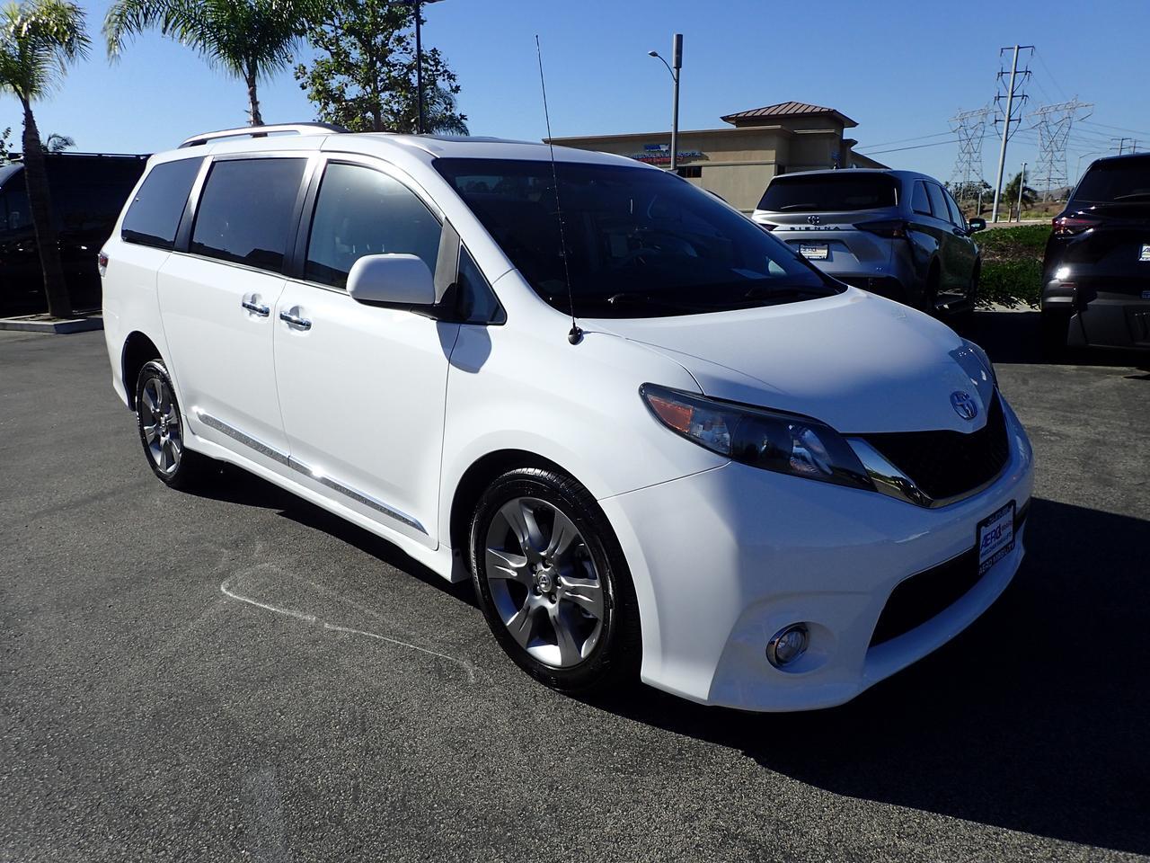 2014 Toyota Sienna SE