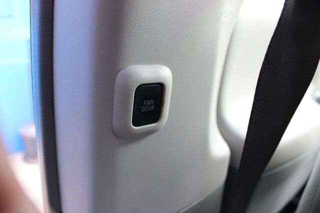 2014 Toyota Sienna V6 LE FWD MOBILITY Melbourne FL