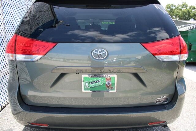 2014 Toyota Sienna V6 LE FWD MOBILITY Melbourne FL