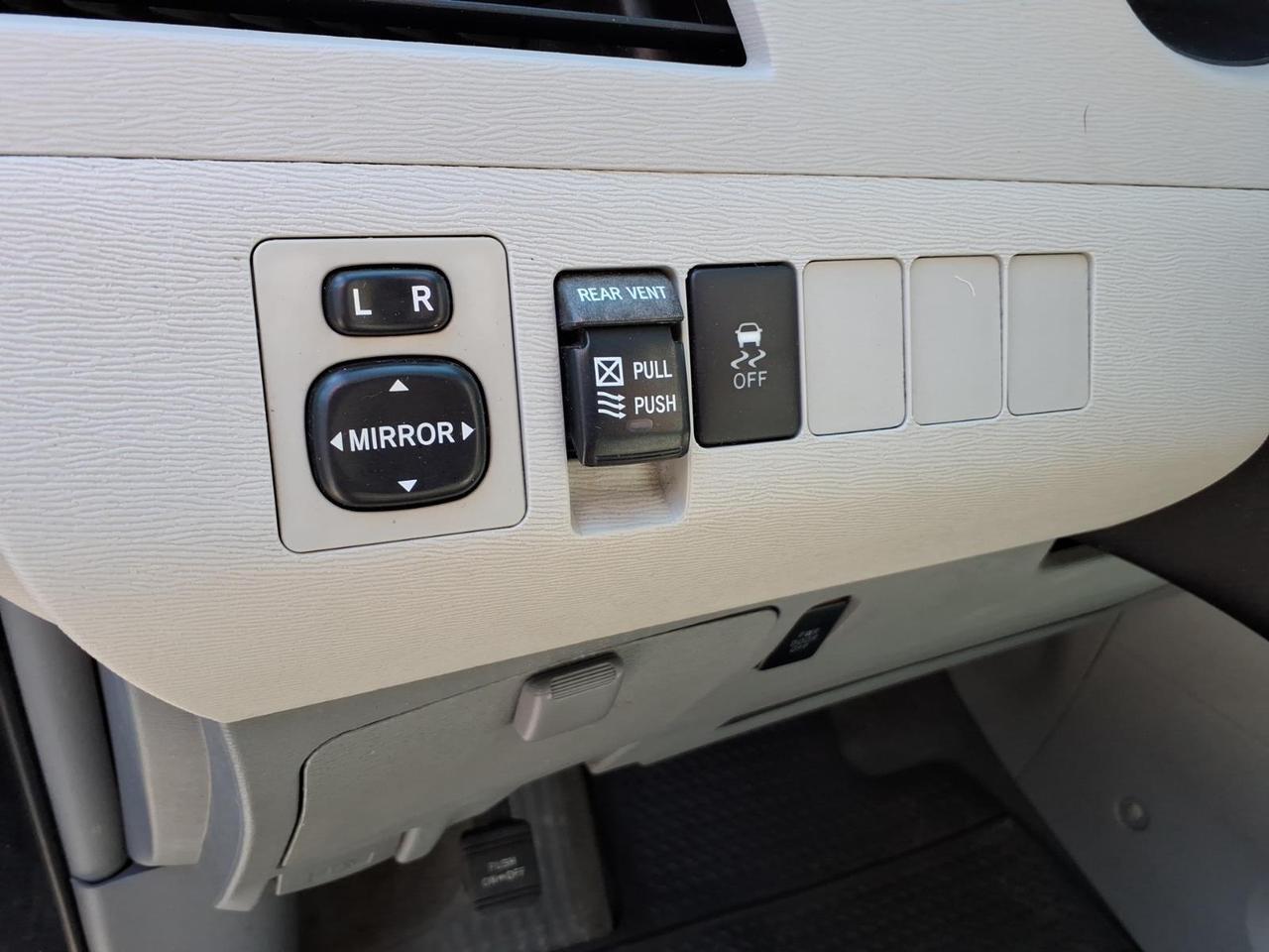 2014 Toyota Sienna XLE 8-Passenger Roanoke VA