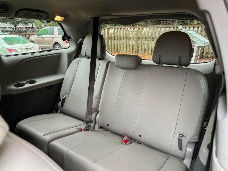 2014 Toyota Sienna XLE AAS Wilmington NC