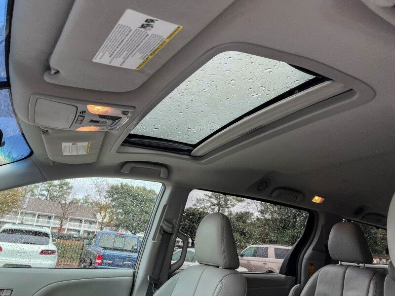 2014 Toyota Sienna XLE AAS Wilmington NC