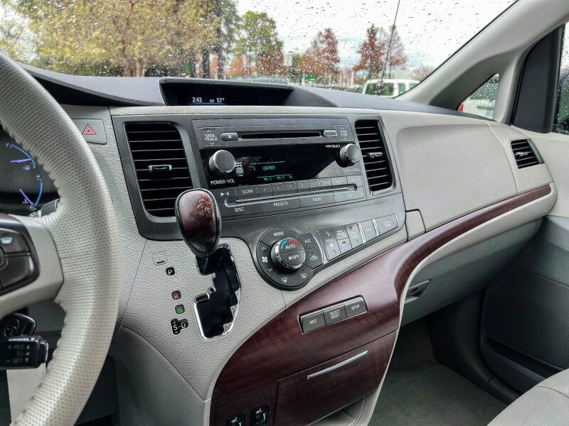 2014 Toyota Sienna XLE AAS Wilmington NC