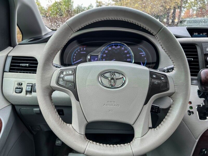 2014 Toyota Sienna XLE AAS Wilmington NC