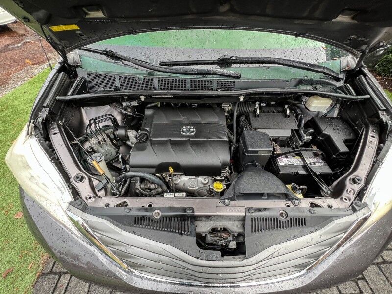 2014 Toyota Sienna XLE AAS Wilmington NC