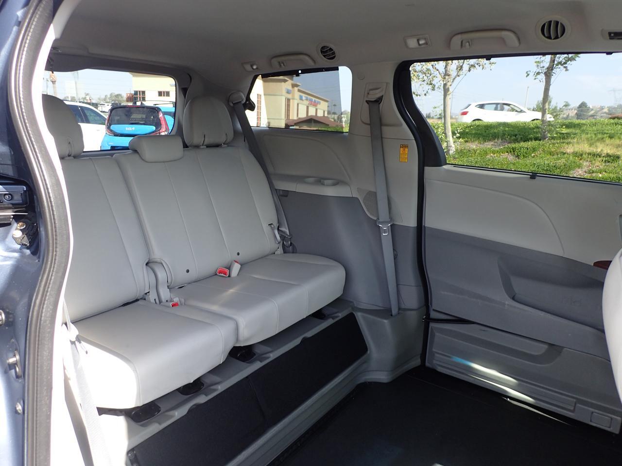 2014 Toyota Sienna XLE Anaheim CA