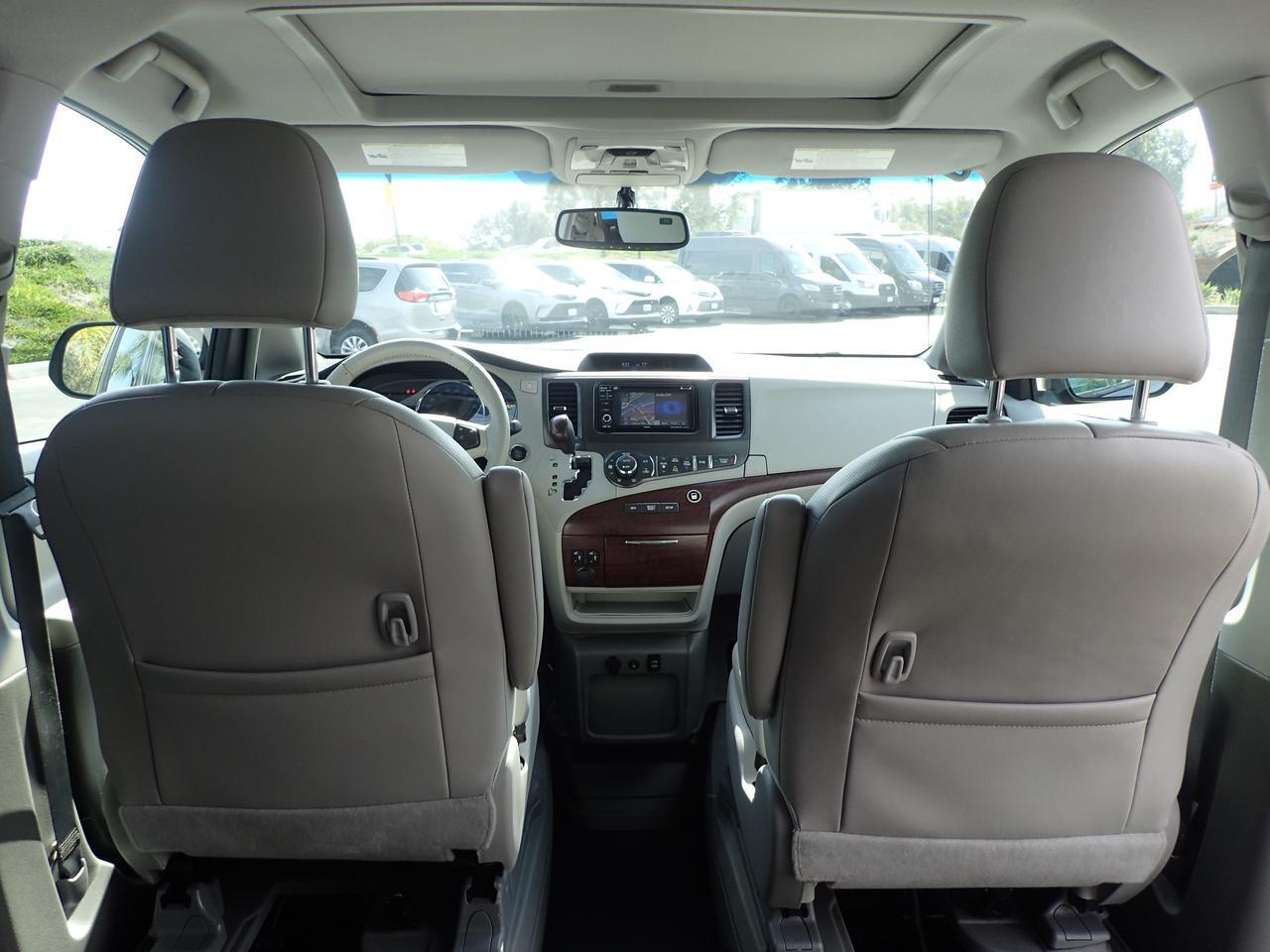 2014 Toyota Sienna XLE Anaheim CA