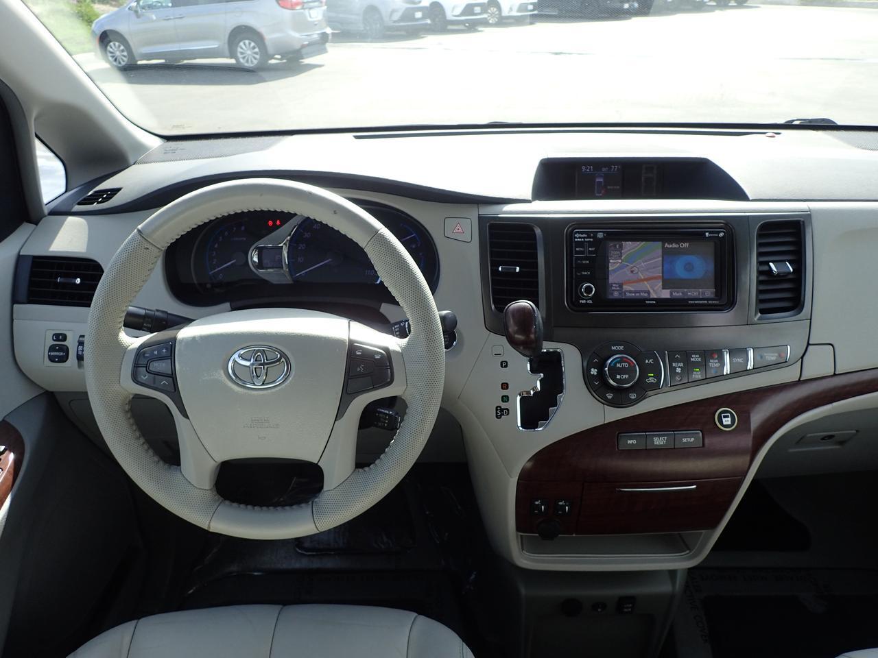 2014 Toyota Sienna XLE Anaheim CA