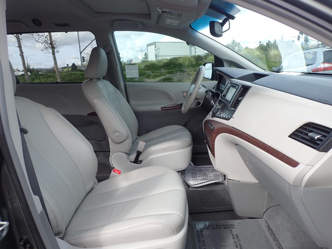 2014 Toyota Sienna XLE Anaheim CA