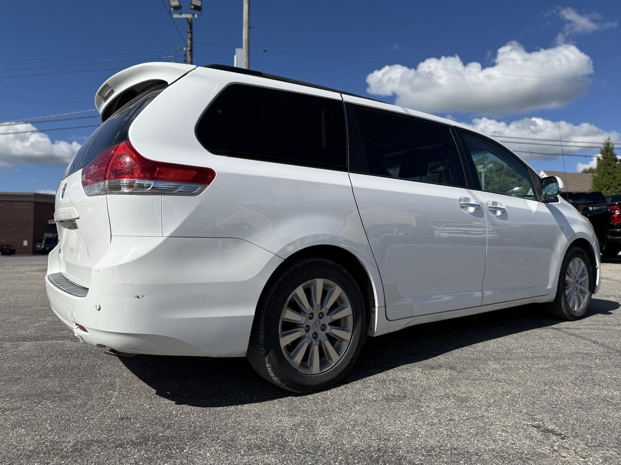 2014 Toyota Sienna XLE Crestwood KY