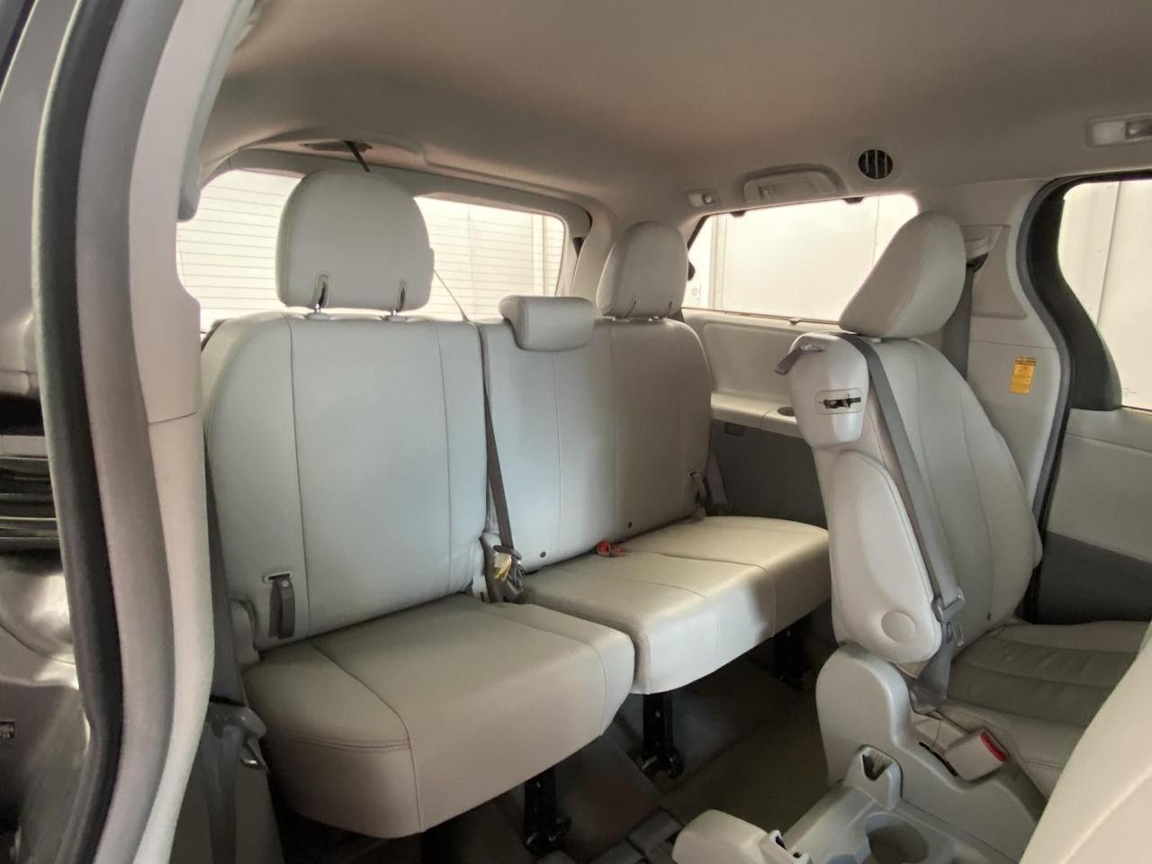 2014 Toyota Sienna XLE Richmond Hill NY