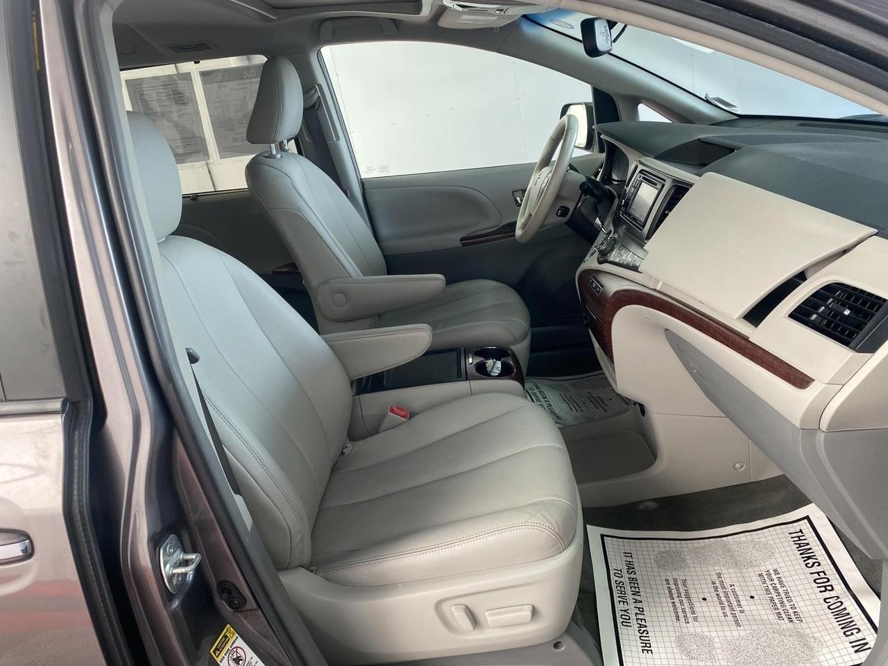 2014 Toyota Sienna XLE Richmond Hill NY