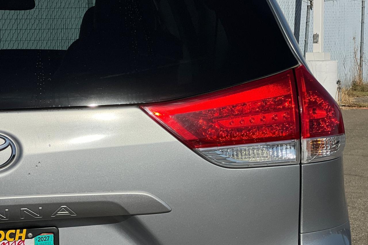 2014 Toyota Sienna XLE Roseville CA