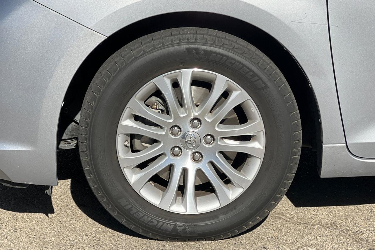 2014 Toyota Sienna XLE Roseville CA