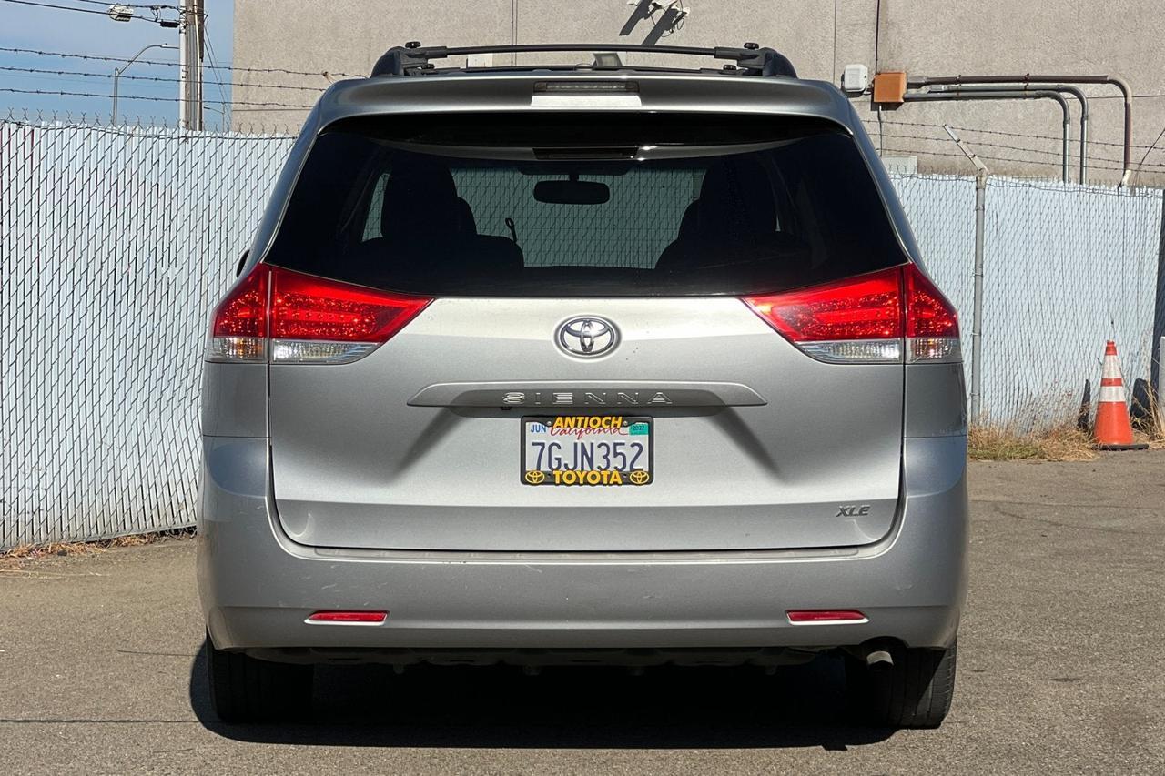 2014 Toyota Sienna XLE Roseville CA