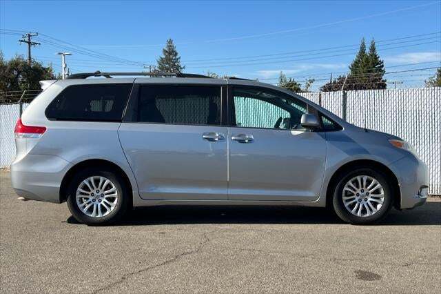 2014 Toyota Sienna XLE Roseville CA