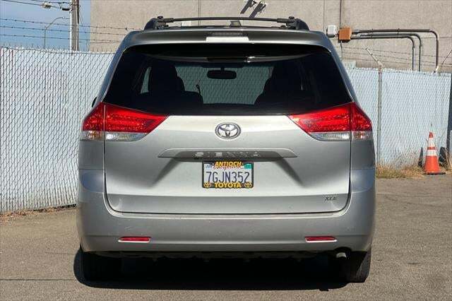 2014 Toyota Sienna XLE Roseville CA