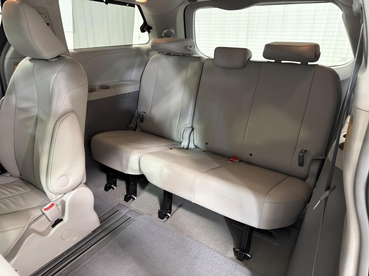 2014 Toyota Sienna XLE San Antonio TX