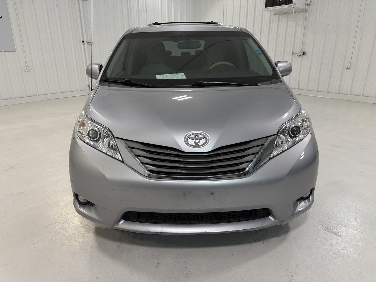 2014 Toyota Sienna XLE San Antonio TX