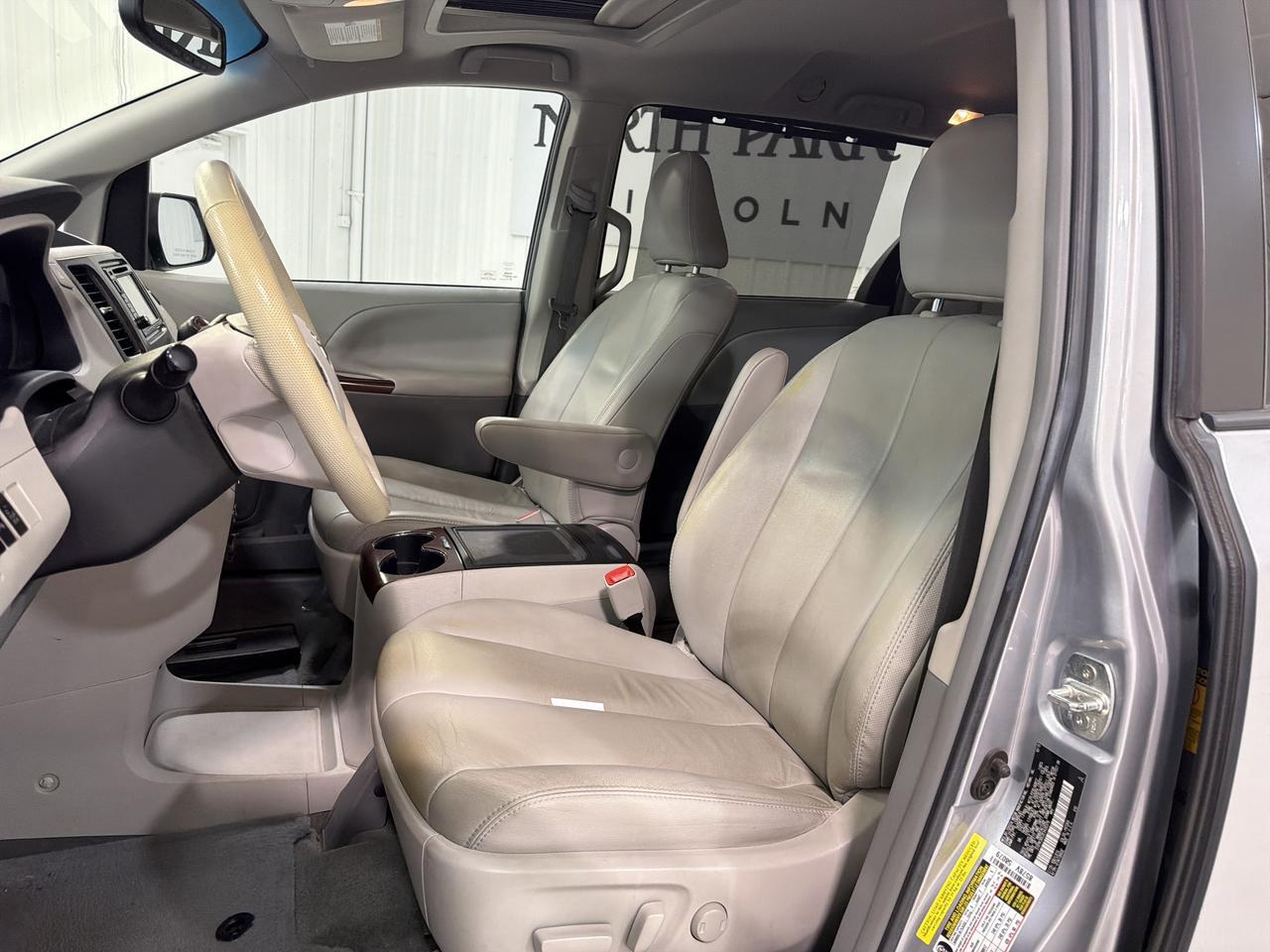 2014 Toyota Sienna XLE San Antonio TX