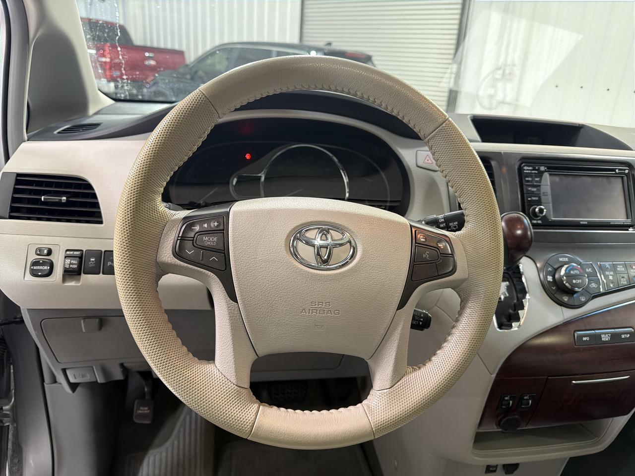 2014 Toyota Sienna XLE San Antonio TX