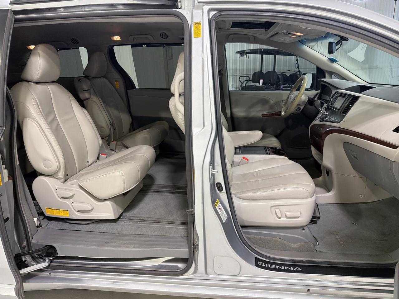 2014 Toyota Sienna XLE San Antonio TX