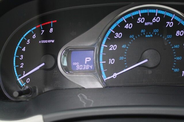 2014 Toyota Sienna XLE photo 23