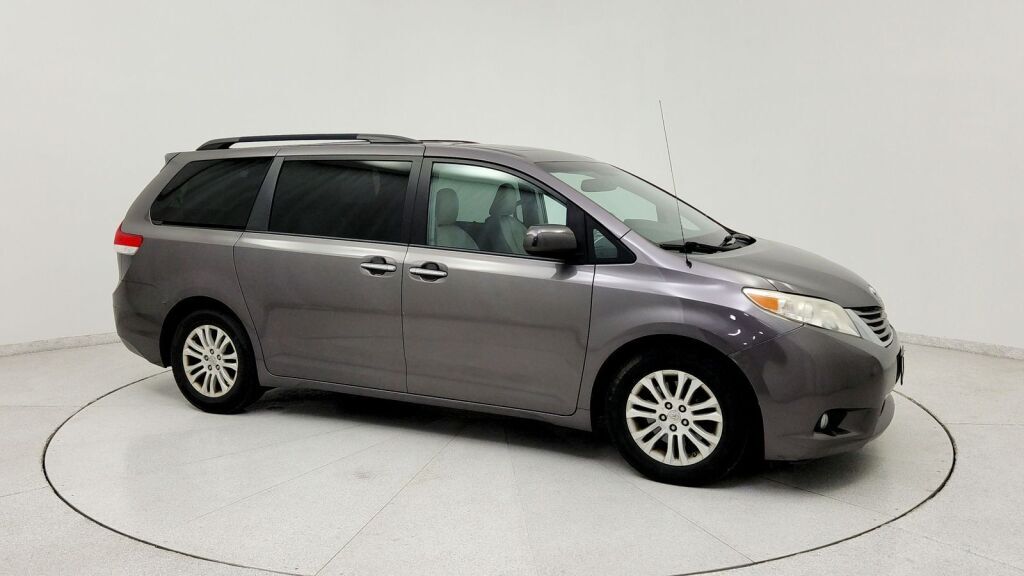 2014 Toyota Sienna XLE Laurel MD
