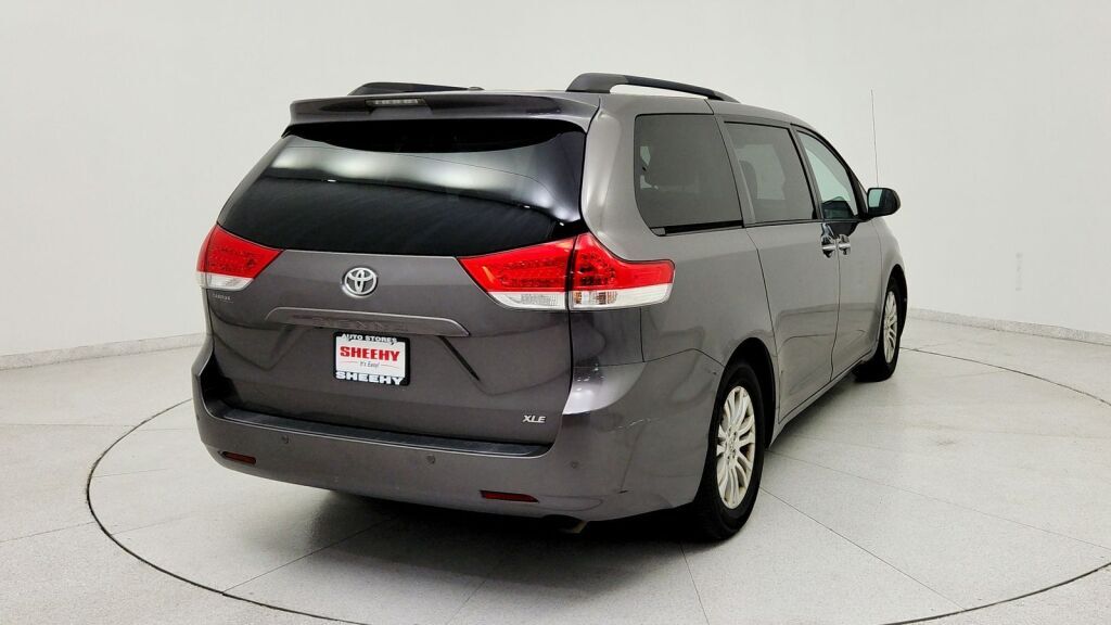 2014 Toyota Sienna XLE Laurel MD