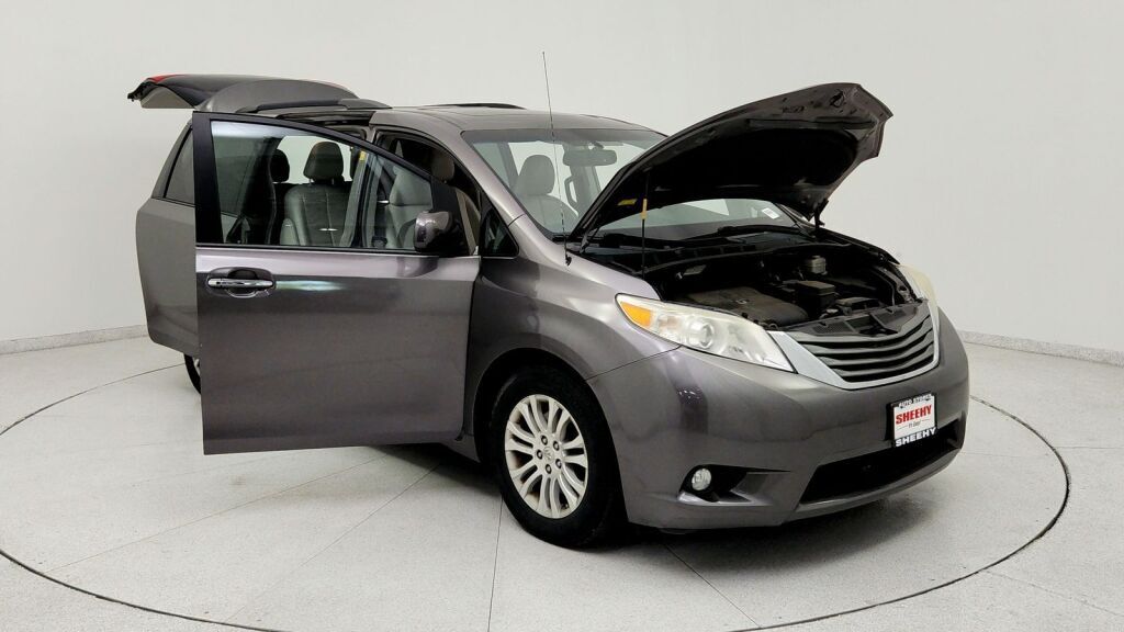 2014 Toyota Sienna XLE Laurel MD
