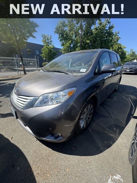2014 Toyota Sienna XLE Renton WA