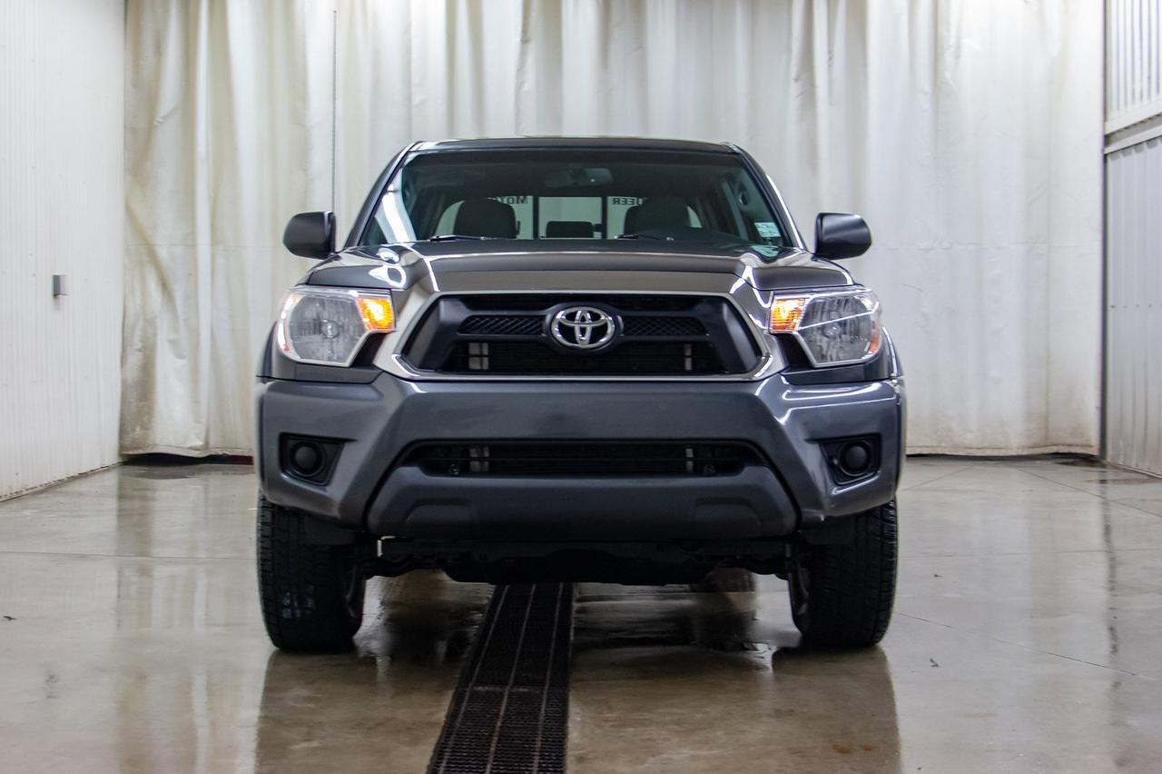 2014 Toyota Tacoma 4X4 DOUBLE-CAB SR5 Red Deer AB